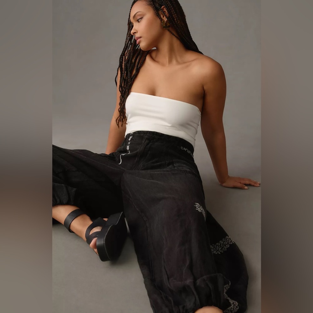 Anthropologie Embroidered Cropped Pant